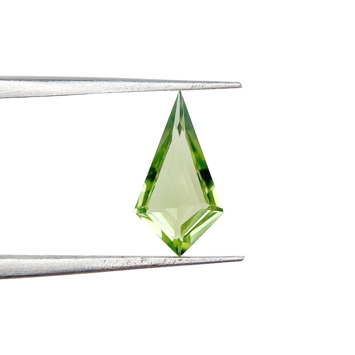 0.64ct | Kite Shape Step Cut Tourmaline-Modern Rustic Diamond