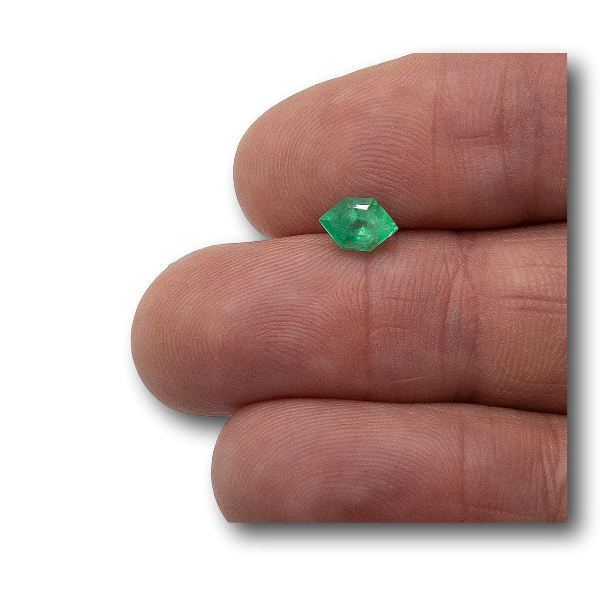 0.74ct | Step Cut Hexagon Shape Muzo Origin Emerald-Modern Rustic Diamond