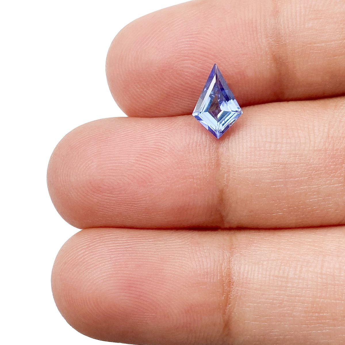 0.75ct | Kite Shape Step Cut Tanzanite-Modern Rustic Diamond