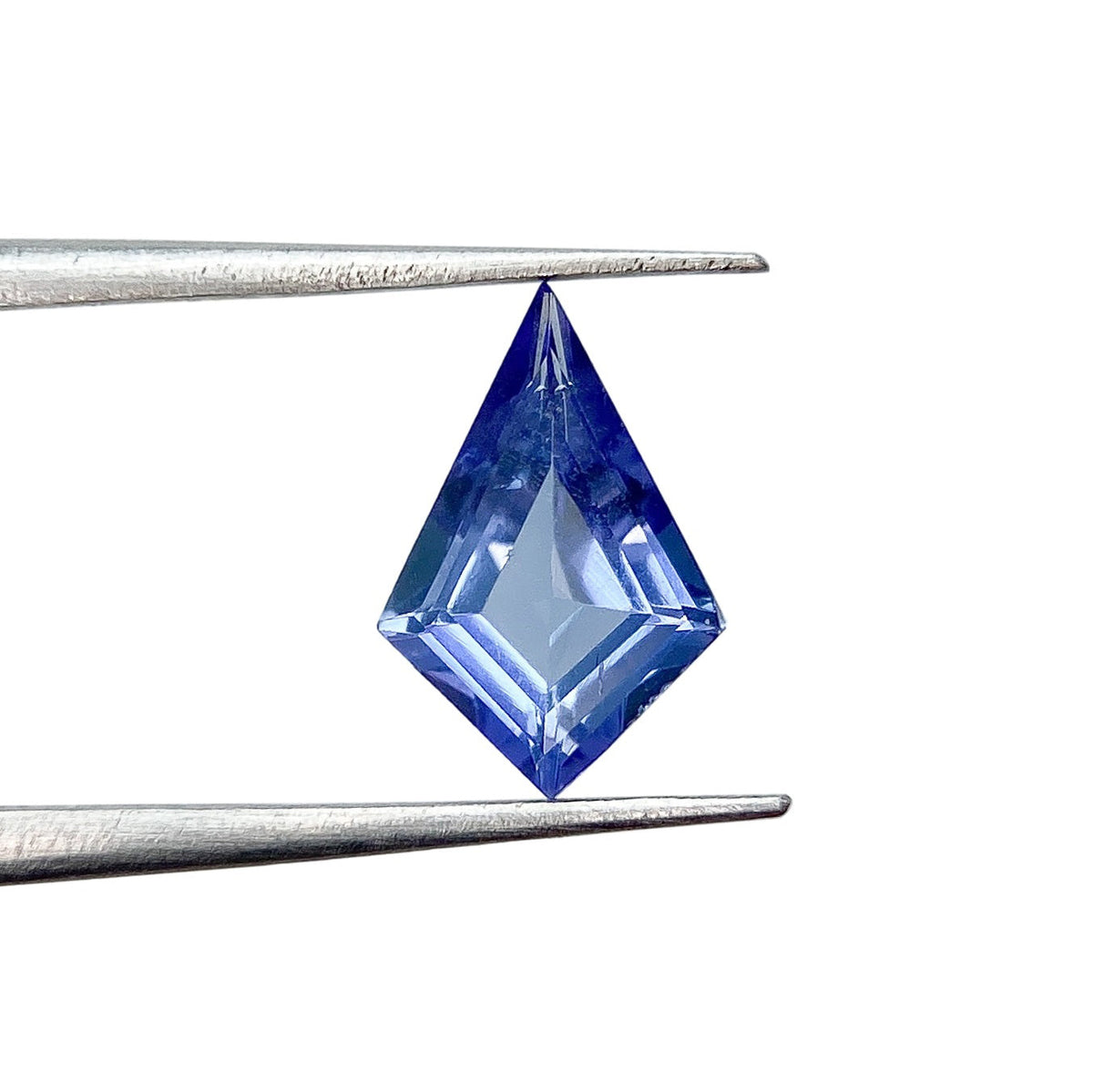 0.75ct | Kite Shape Step Cut Tanzanite-Modern Rustic Diamond