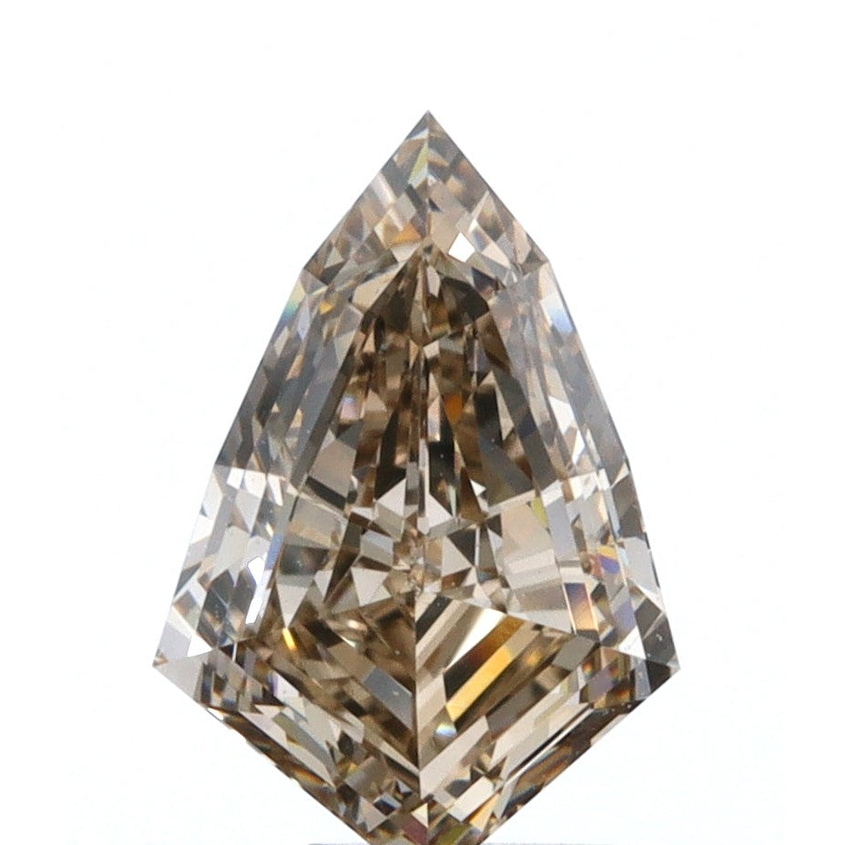 0.76ct | Champagne VVS Kite Shape Step Cut Diamond-Modern Rustic Diamond