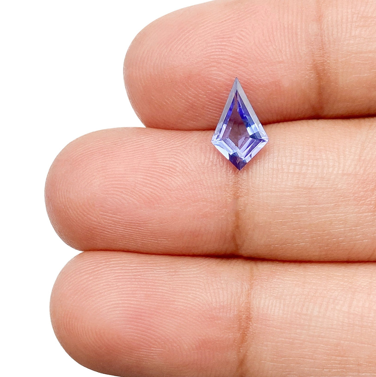 0.80ct | Kite Shape Step Cut Tanzanite-Modern Rustic Diamond