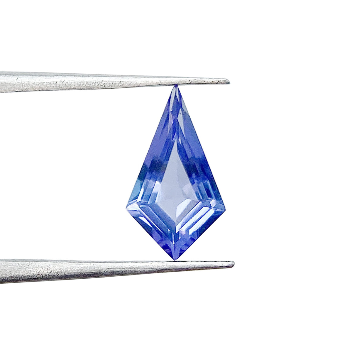 0.80ct | Kite Shape Step Cut Tanzanite-Modern Rustic Diamond