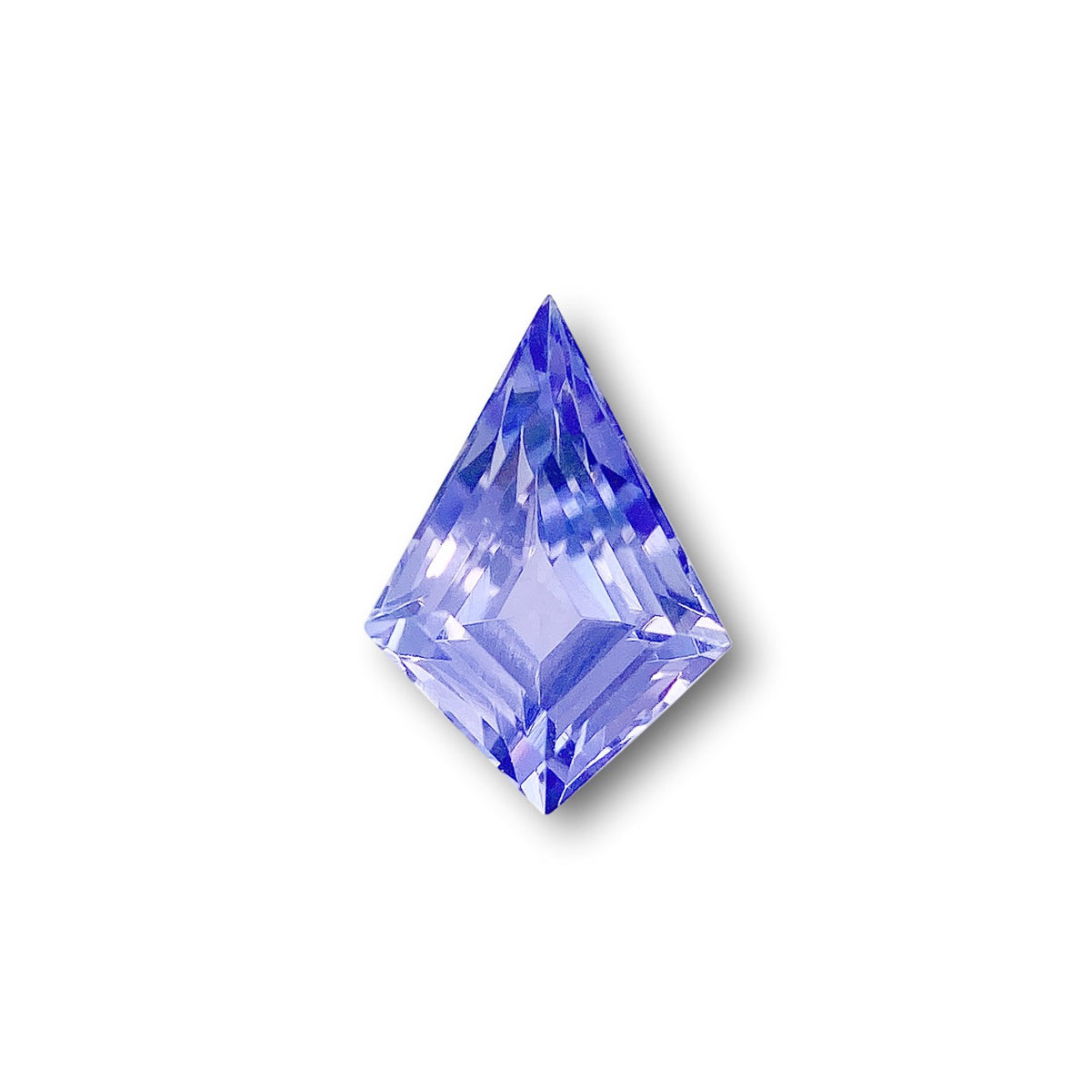 0.95ct | Kite Shape Step Cut Tanzanite-Modern Rustic Diamond