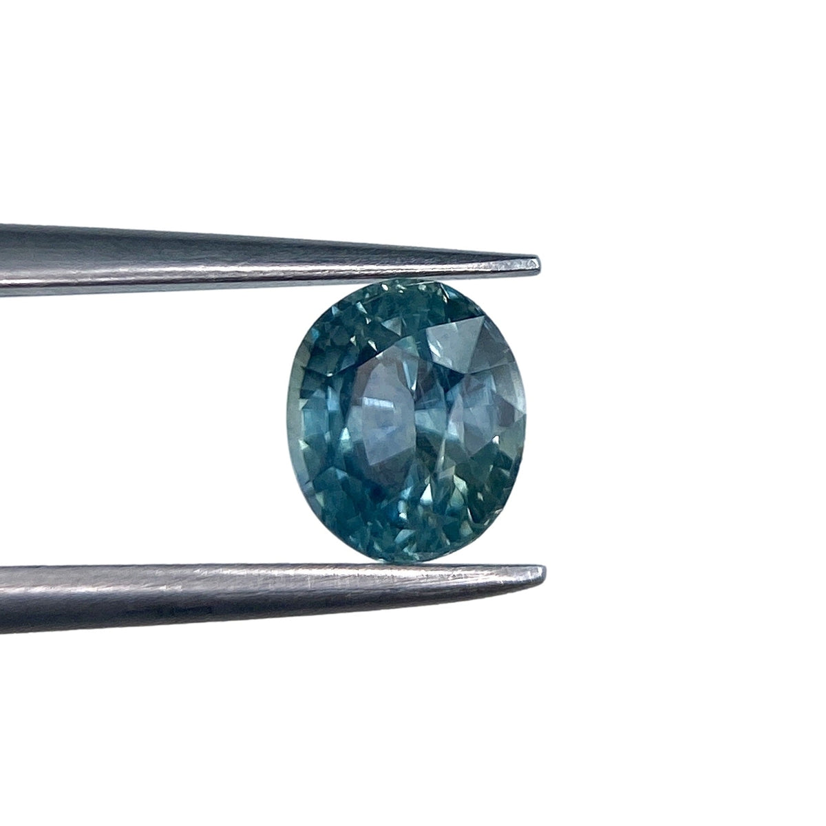 0.97ct | Brilliant Cut Oval Shape Blue Montana Sapphire-Modern Rustic Diamond