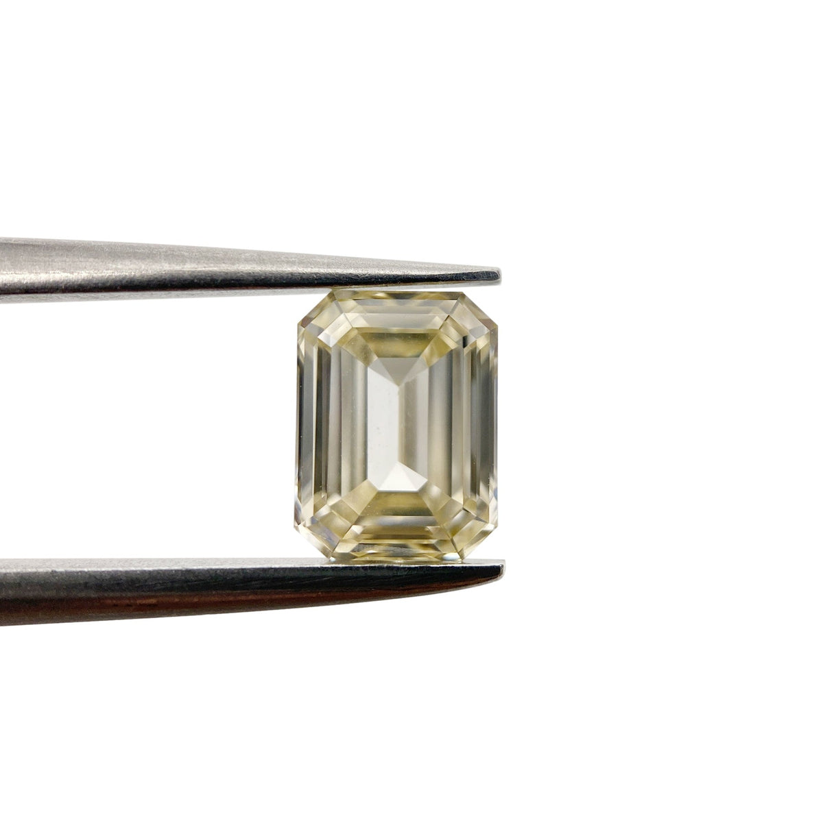 1.00ct | Champagne VVS Emerald Shape Step Cut Diamond-Modern Rustic Diamond