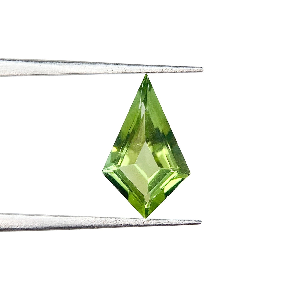 1.00ct | Kite Shape Step Cut Tourmaline-Modern Rustic Diamond