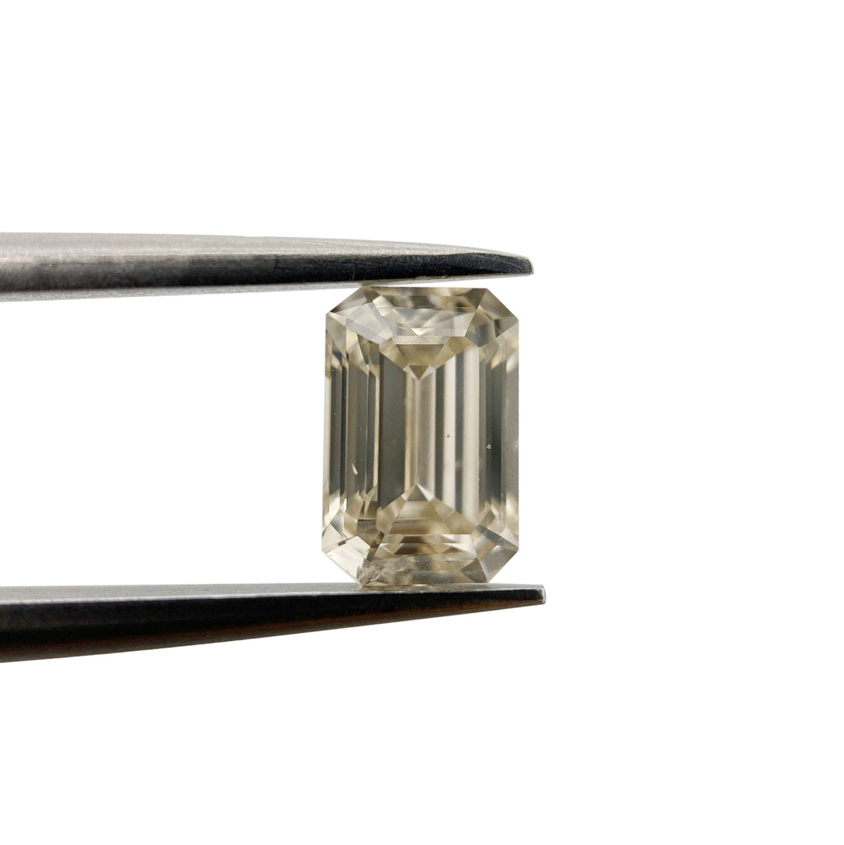 1.01ct | Champagne VS Emerald Shape Step Cut Diamond-Modern Rustic Diamond