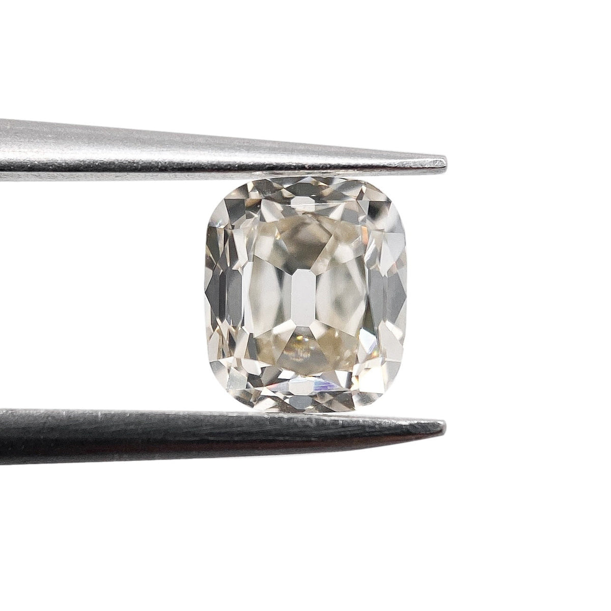 1.01ct | Champagne VVS Cushion Shape Old Mine Cut Diamond-Modern Rustic Diamond