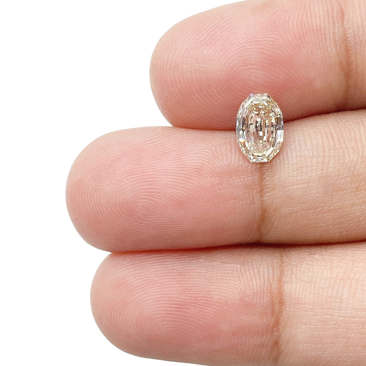 1.01ct | Champagne VVS Oval Shape Step Cut Diamond-Modern Rustic Diamond