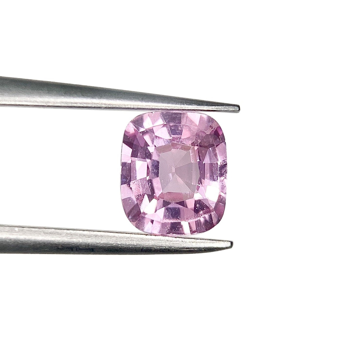 1.02ct | Brilliant Cut Cushion Shape Pink Sapphire-Modern Rustic Diamond