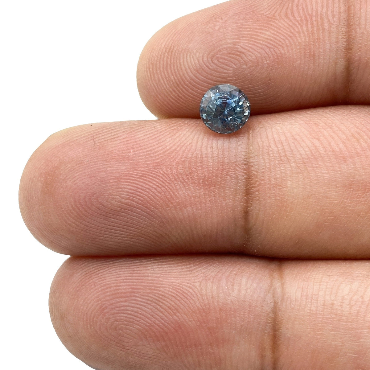 1.02ct | Brilliant Cut Round Shape Blue Montana Sapphire-Modern Rustic Diamond