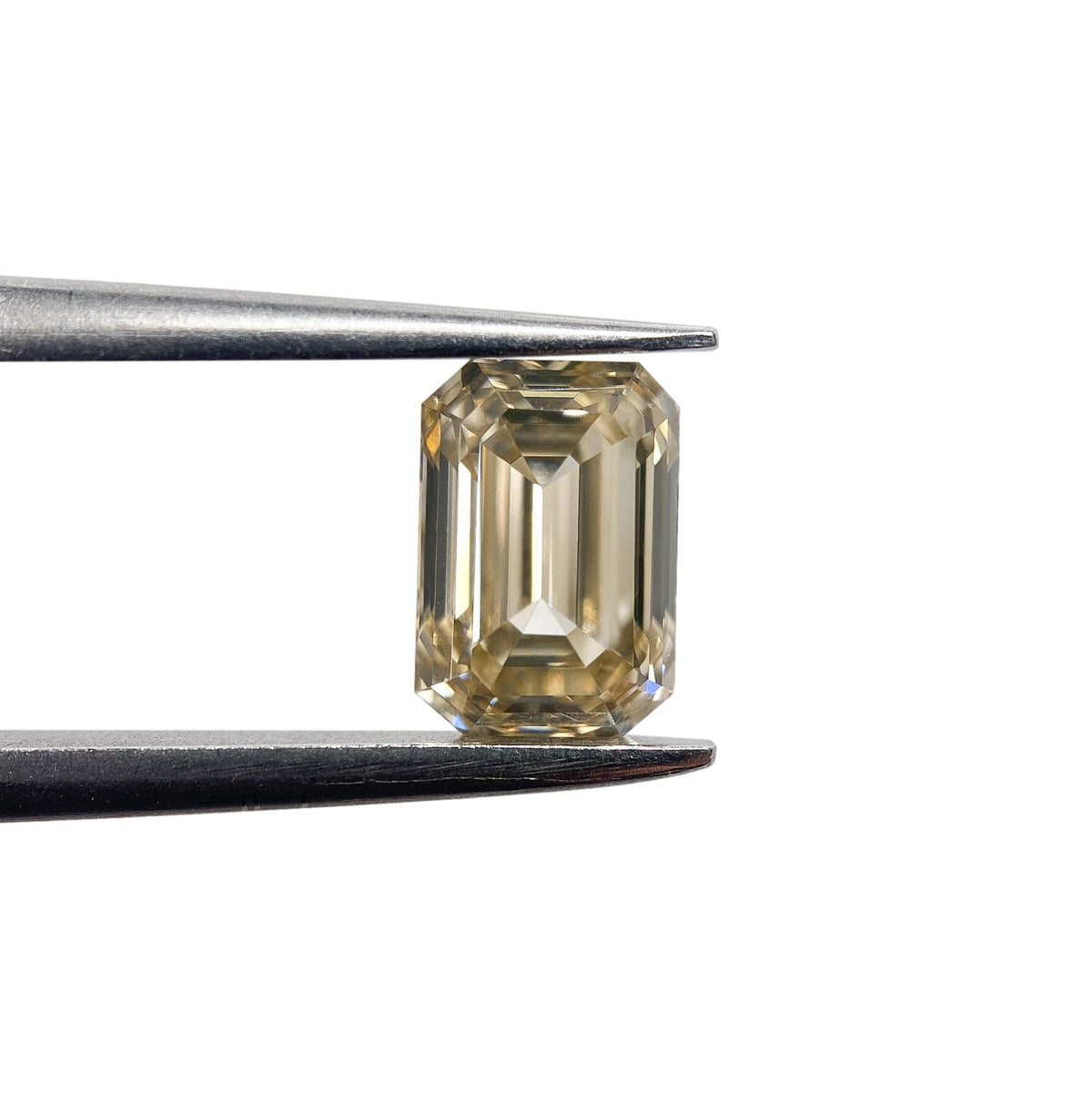 1.02ct | Champagne VS Emerald Shape Brilliant Cut Diamond-Modern Rustic Diamond