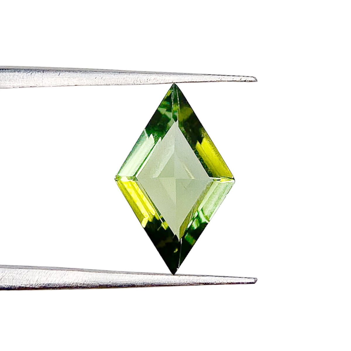 1.03ct | Lozenge Shape Step Cut Tourmaline-Modern Rustic Diamond