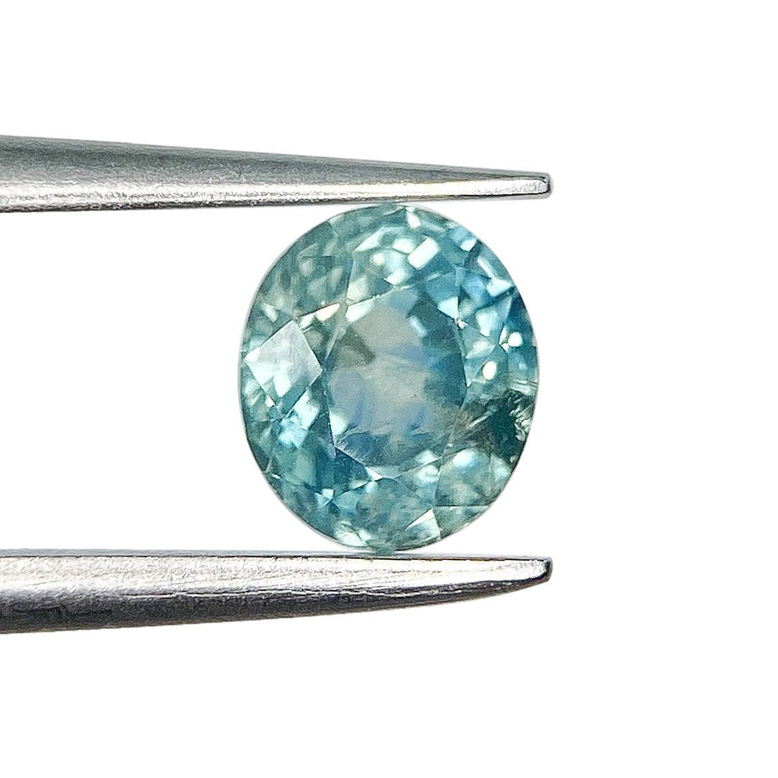 1.04ct | Brilliant Cut Oval Shape Blue Montana Sapphire-Modern Rustic Diamond