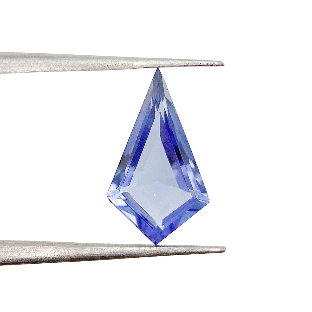 1.05ct | Kite Shape Step Cut Tanzanite-Modern Rustic Diamond