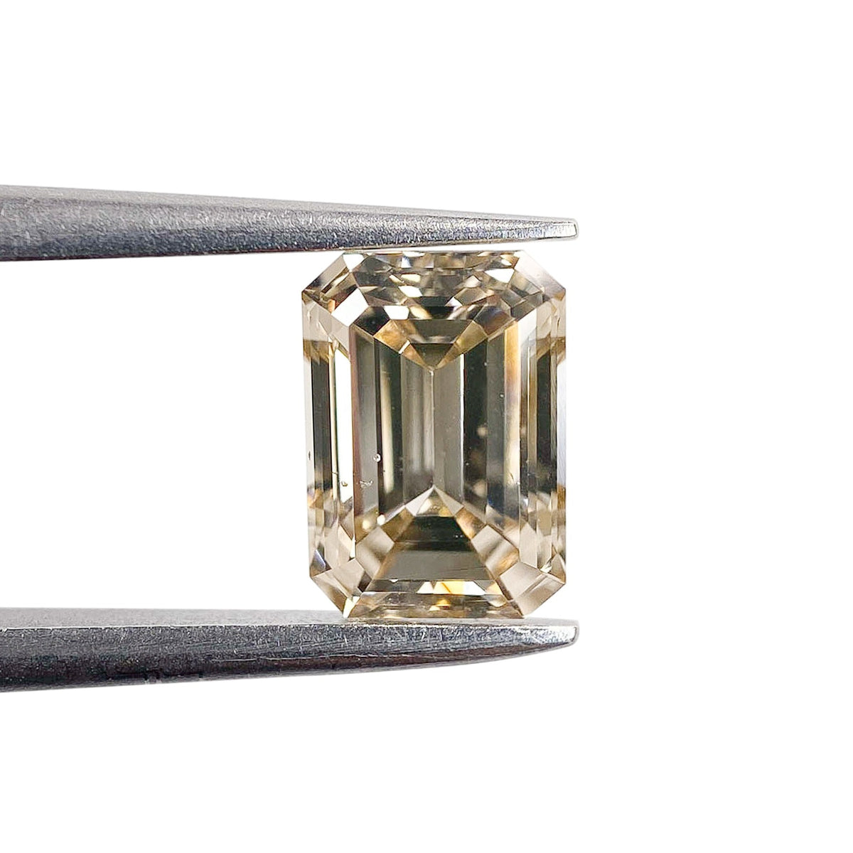 1.07ct | Champagne VS-SI Emerald Shape Step Cut Diamond-Modern Rustic Diamond