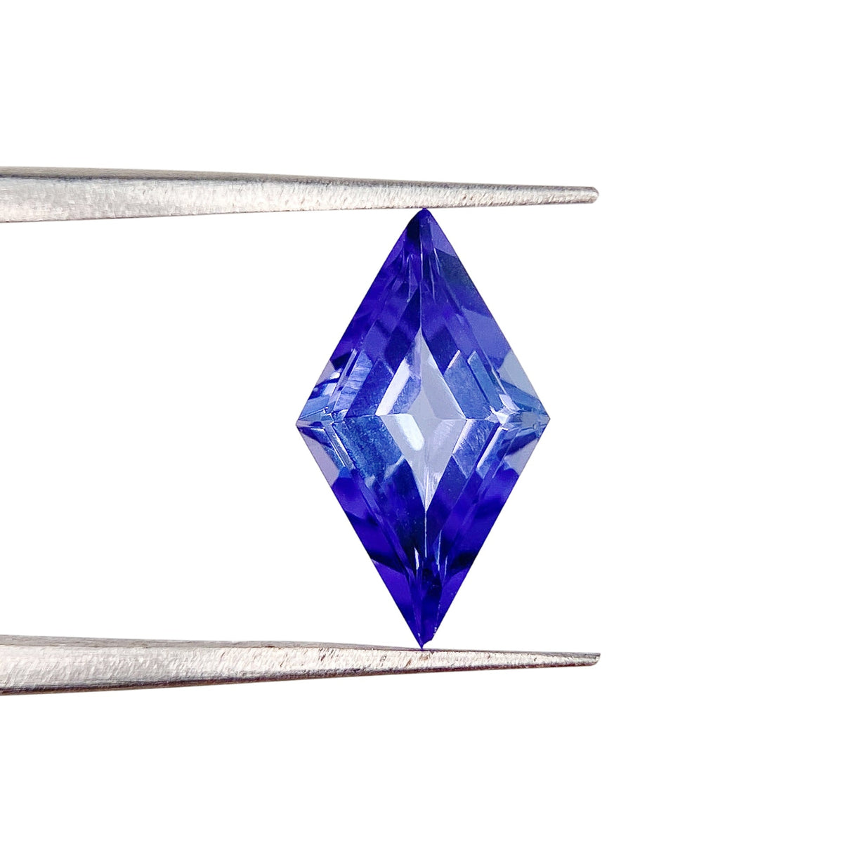 1.08ct | Lozenge Shape Step Cut Tanzanite-Modern Rustic Diamond