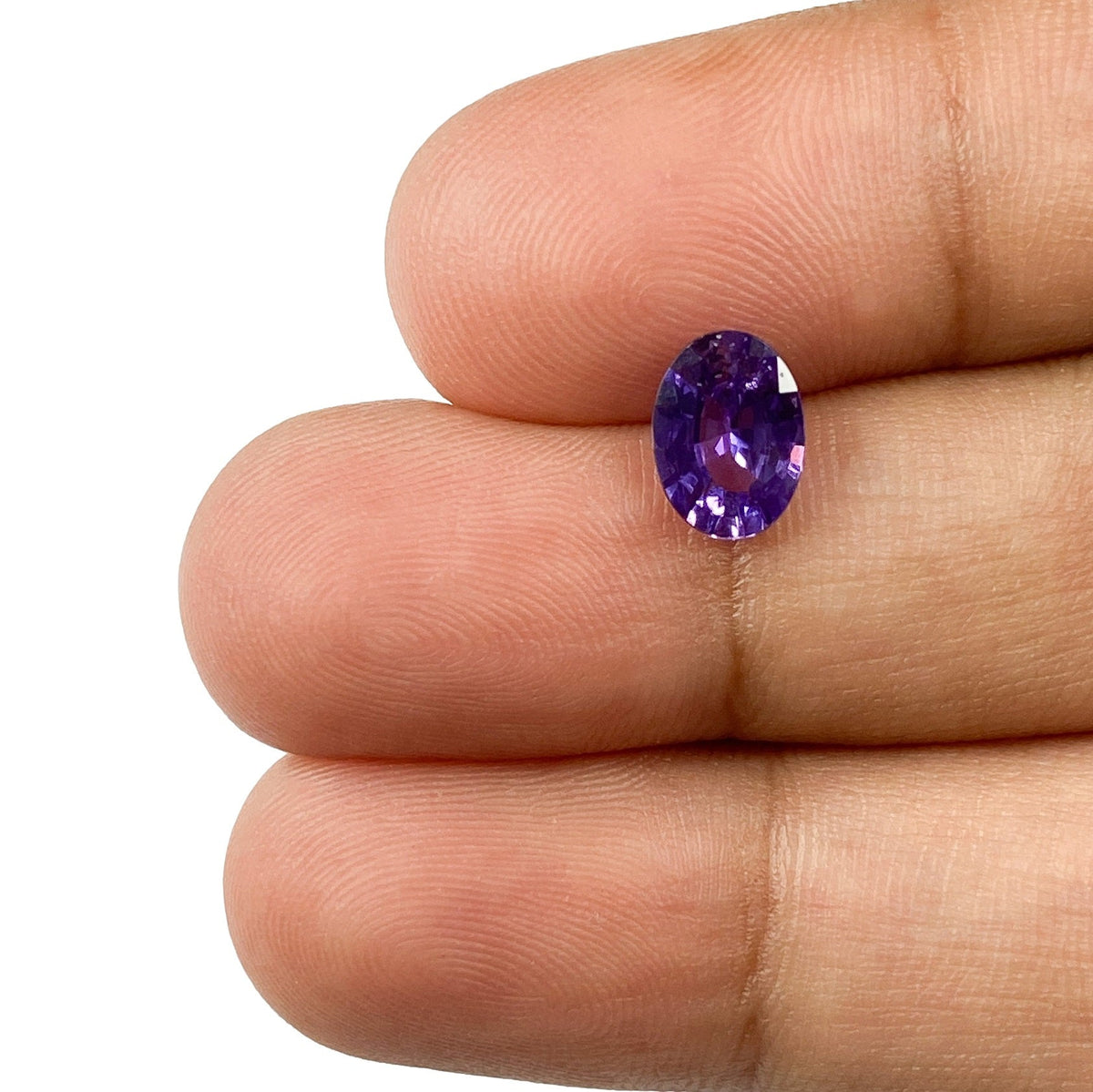 1.15ct | Brilliant Cut Oval Shape Violet Sapphire-Modern Rustic Diamond