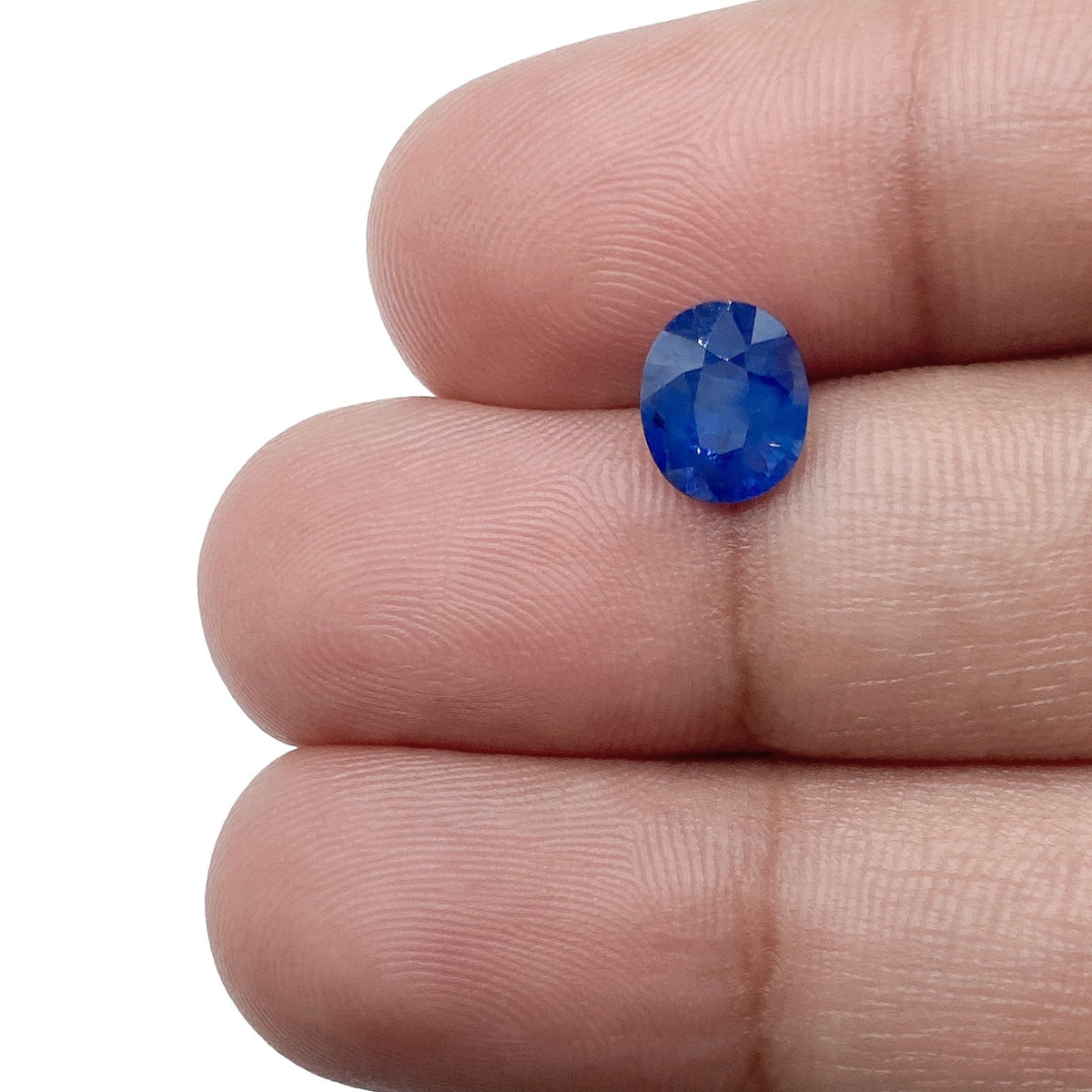 1.34ct | Brilliant Cut Oval Shape Blue Silky Sapphire-Modern Rustic Diamond