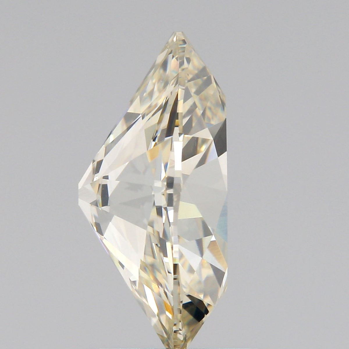 1.51ct | Champagne VVS Oval Shape Old Mine Cut Diamond-Modern Rustic Diamond