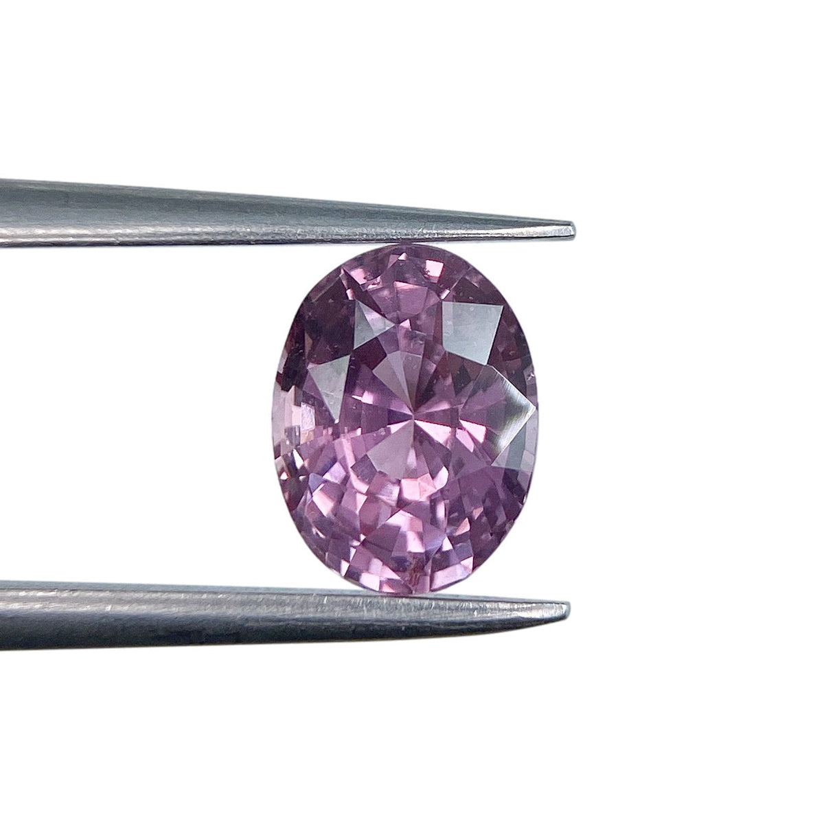 1.59ct | Brilliant Cut Oval Shape Violet Sapphire-Modern Rustic Diamond