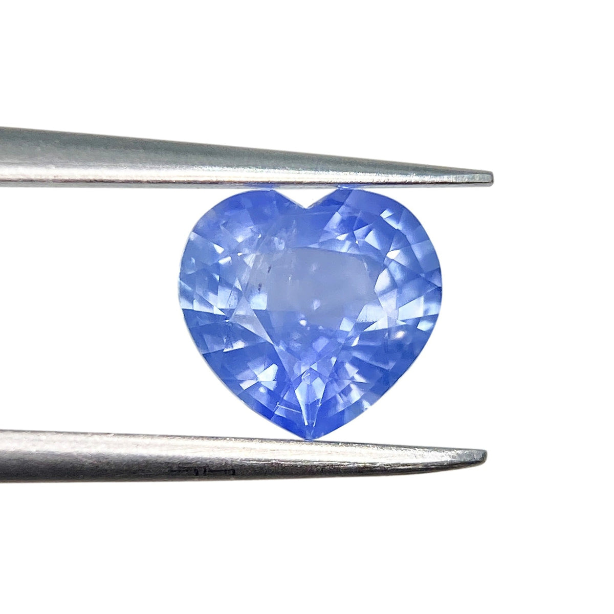 1.61ct | Brilliant Cut Heart Shape Blue Silky Sapphire-Modern Rustic Diamond