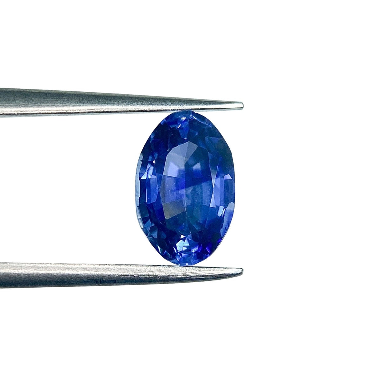 1.73ct | Brilliant Cut Oval Shape Blue Sapphire-Modern Rustic Diamond