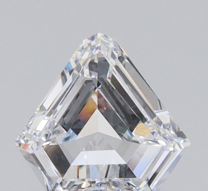 0.67ct | D/VVS2 Shield Shape Step Cut Diamond - Modern Rustic Diamond