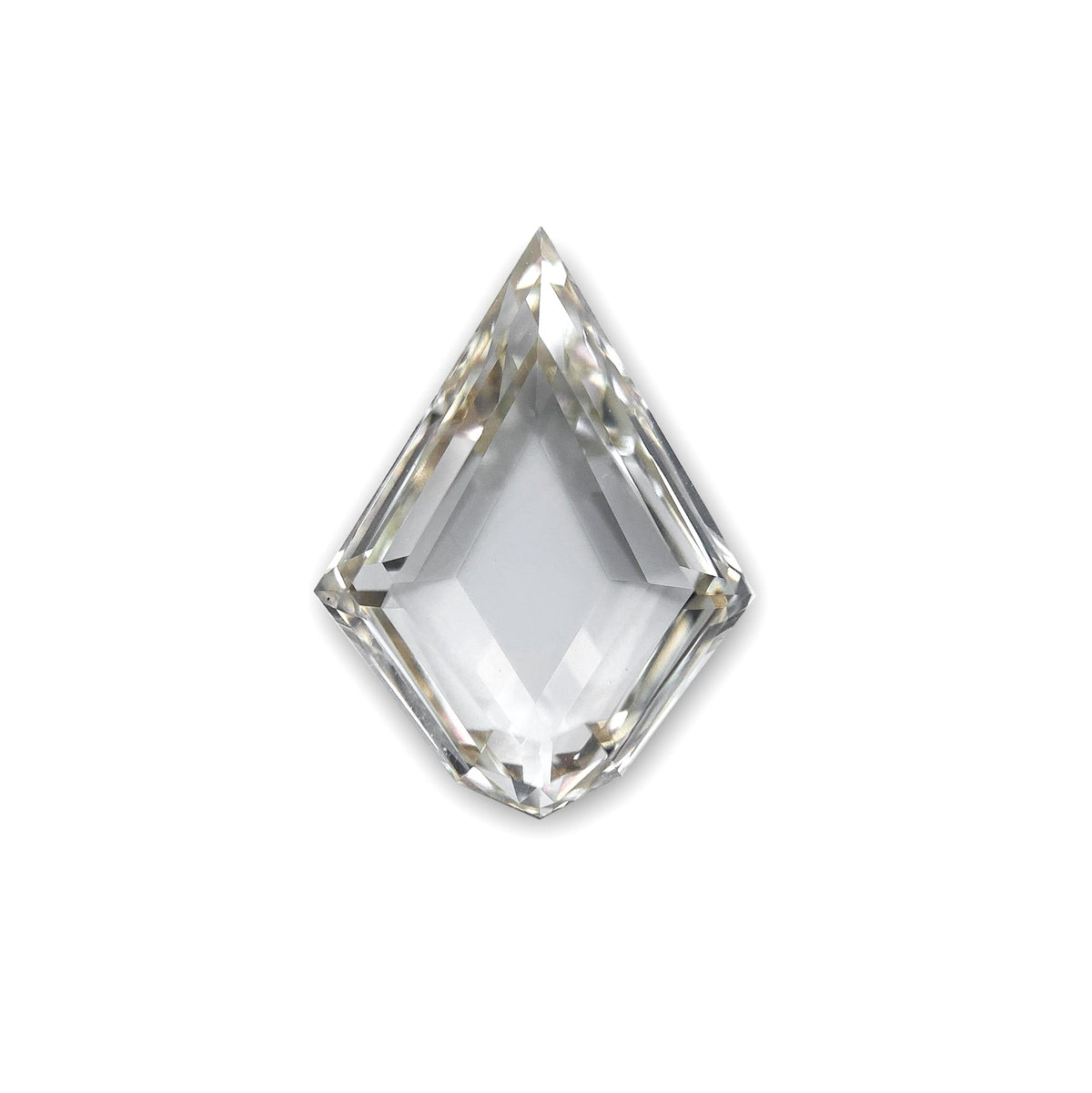 4.18ct | Champagne VVS Kite Shape Step Cut Diamond - Modern Rustic Diamond