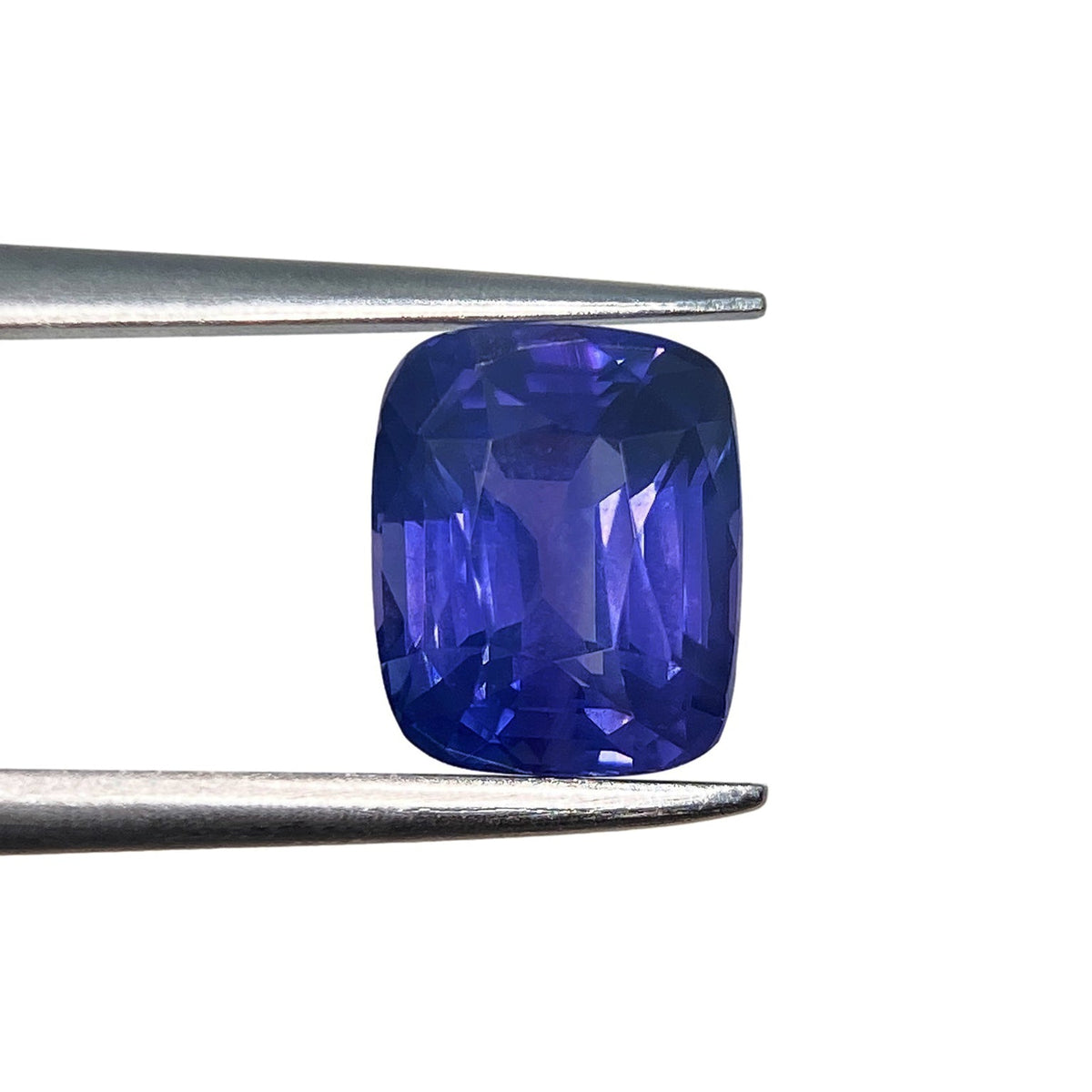 2.25ct | Brilliant Cut Cushion Shape Blue Silky Sapphire-Modern Rustic Diamond