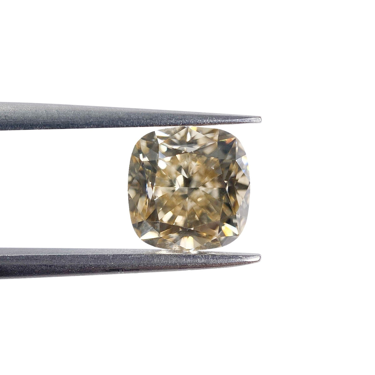 2.29ct | Champagne VVS Cushion Shape Brilliant Cut Diamond-Modern Rustic Diamond