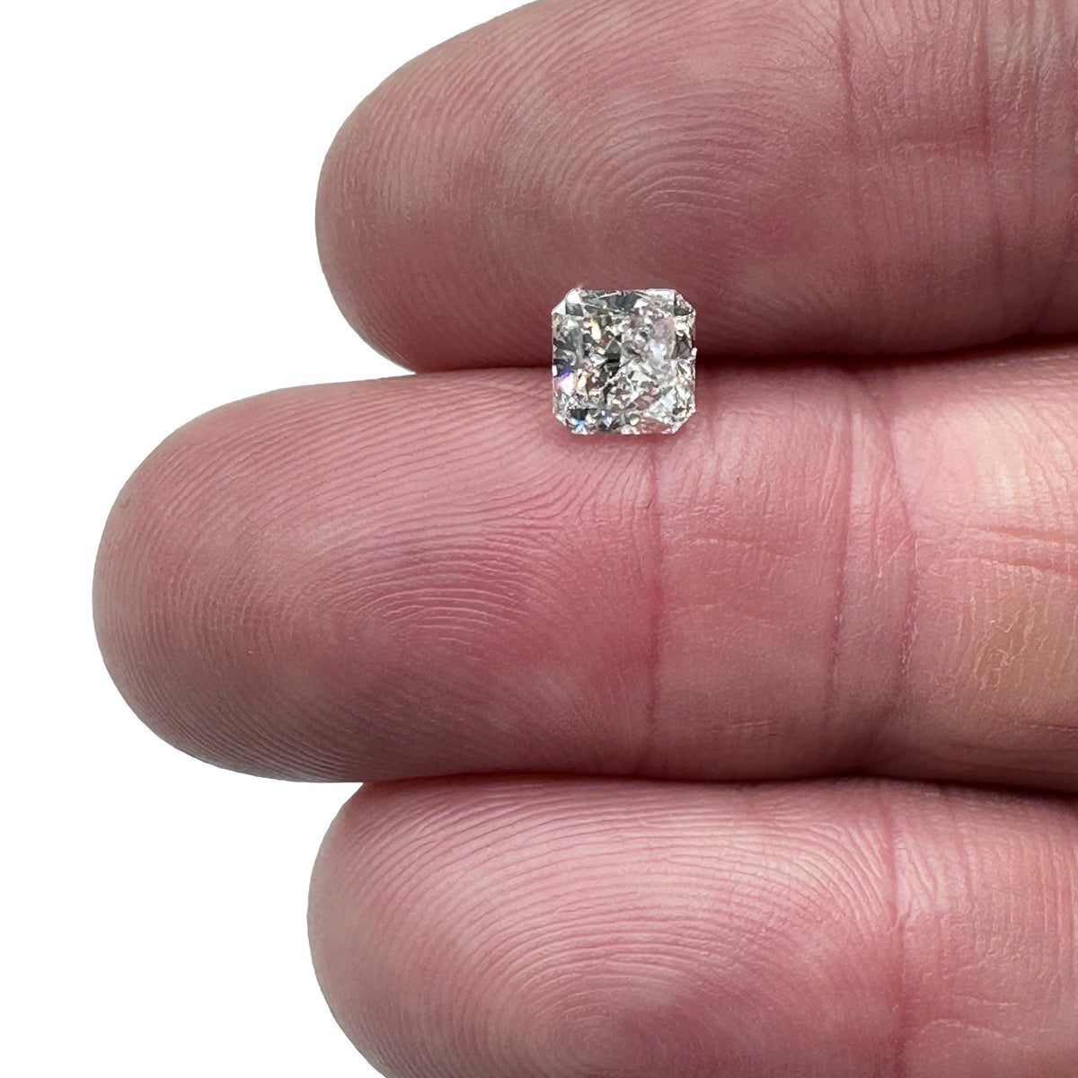 1.01ct | F/VS2 Radiant Shape Brilliant Cut Diamond (GIA) - Modern Rustic Diamond
