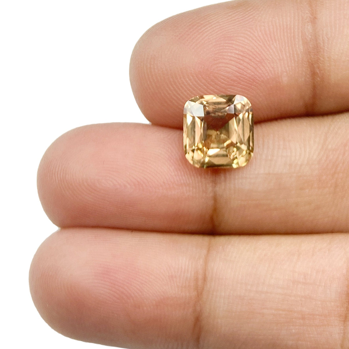 2.64ct | Brilliant Cut Cushion Shape Yellow Sapphire-Modern Rustic Diamond