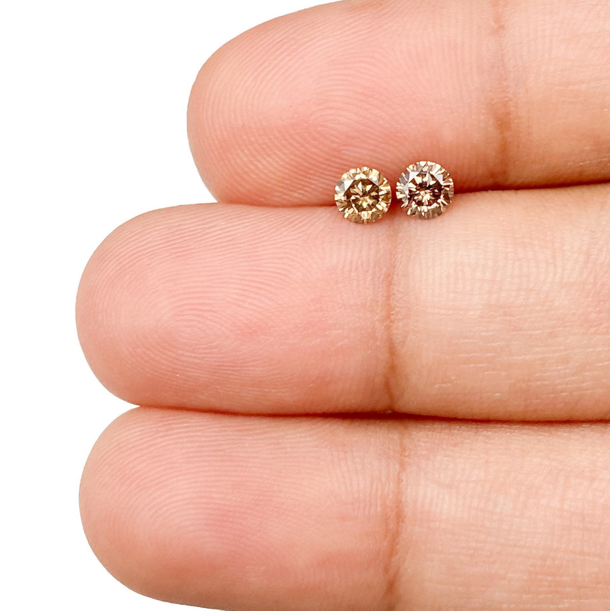 0.38cttw | Cognac VS-SI Round Shape Brilliant Cut Diamond Matched Pair - Modern Rustic Diamond