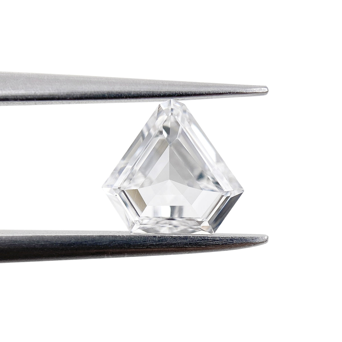 0.67ct | D/VVS2 Shield Shape Step Cut Diamond - Modern Rustic Diamond