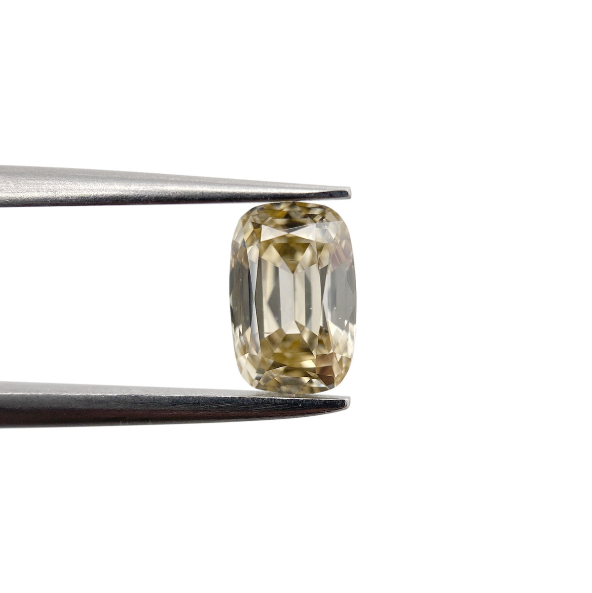 0.92ct | Champagne VS-SI Cushion Shape Brilliant Cut Diamond - Modern Rustic Diamond