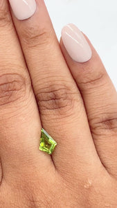 0.83ct | Green/ Kite Shape Step Cut Diamond - Modern Rustic Diamond