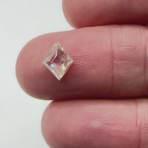 1.03ct | Light Color VVS Kite Shape Rose Cut Diamond - Modern Rustic Diamond